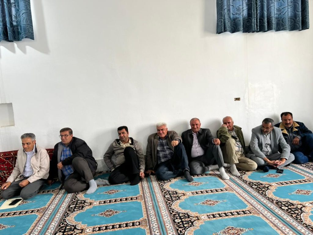 14031119 Jooyom KhordehDareh 02 بازدید میدانی علاءالدین بروجردی از شهرستان جویم | روستای خرده دره بازدید میدانی علاءالدین بروجردی از شهرستان جویم | روستای خرده دره