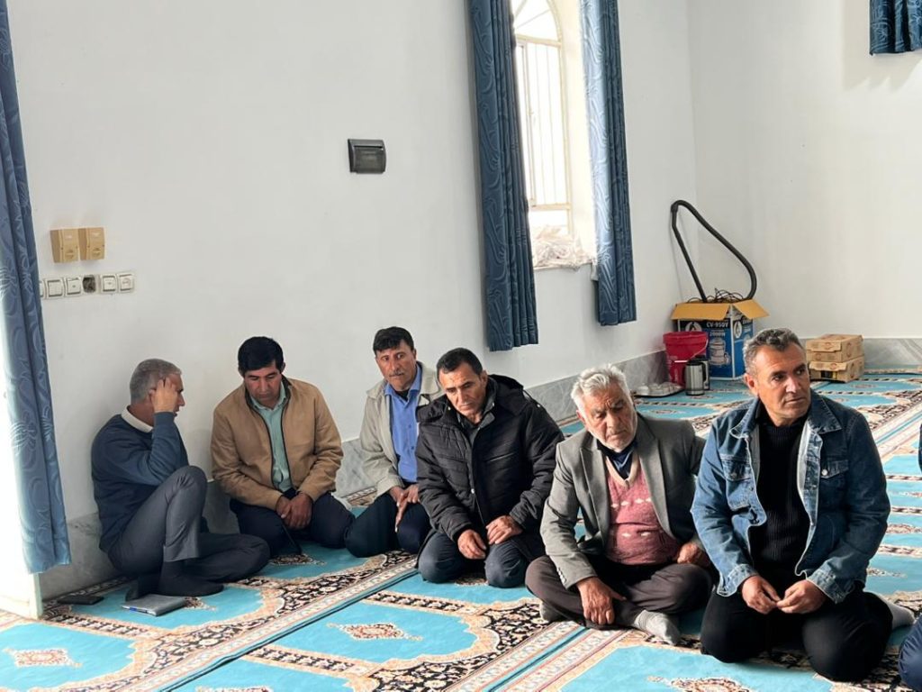 14031119 Jooyom KhordehDareh 05 بازدید میدانی علاءالدین بروجردی از شهرستان جویم | روستای خرده دره بازدید میدانی علاءالدین بروجردی از شهرستان جویم | روستای خرده دره