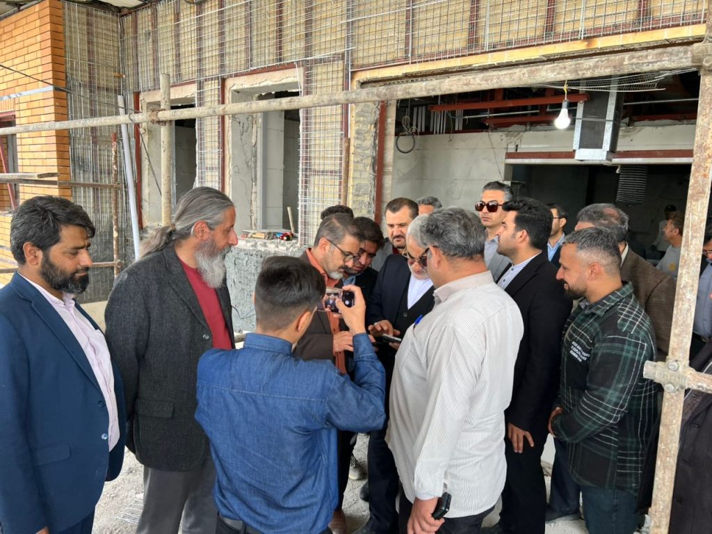 14031120 Jooyom Hospital 01 بازدید میدانی علاءالدین بروجردی از شهرستان جویم | روز دوم بازدید میدانی علاءالدین بروجردی از شهرستان جویم | روز دوم