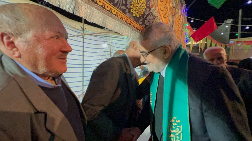 14031124 MokebMasjedAgha 07 بازدید بروجردی از موکبهای نیمه شعبان در بدو ورود به لارستان بازدید بروجردی از موکبهای نیمه شعبان در بدو ورود به لارستان
