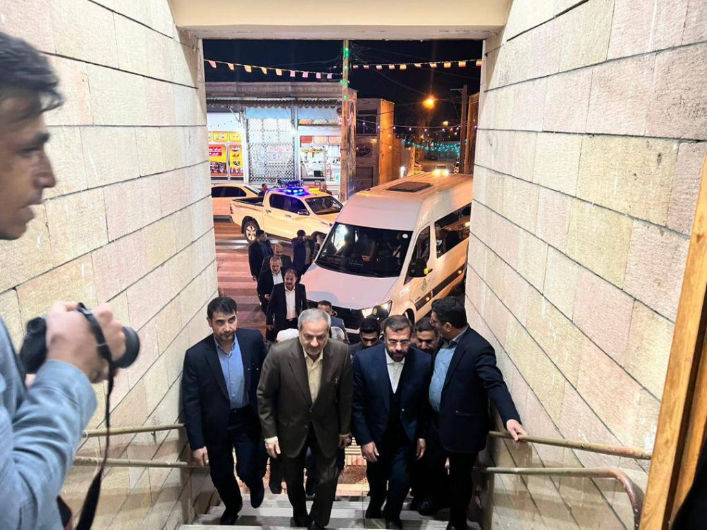 IMG 20250205 WA0068 سفر وزیر آموزش و پرورش همراه با علاءالدین بروجردی به لارستان بزرگ | روز اول سفر وزیر آموزش و پرورش همراه با علاءالدین بروجردی به لارستان بزرگ | روز اول