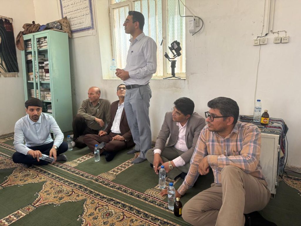 14040312 ChahTala 11 بازدید میدانی علاءالدین بروجردی از شهرستان خنج بازدید میدانی علاءالدین بروجردی از شهرستان خنج