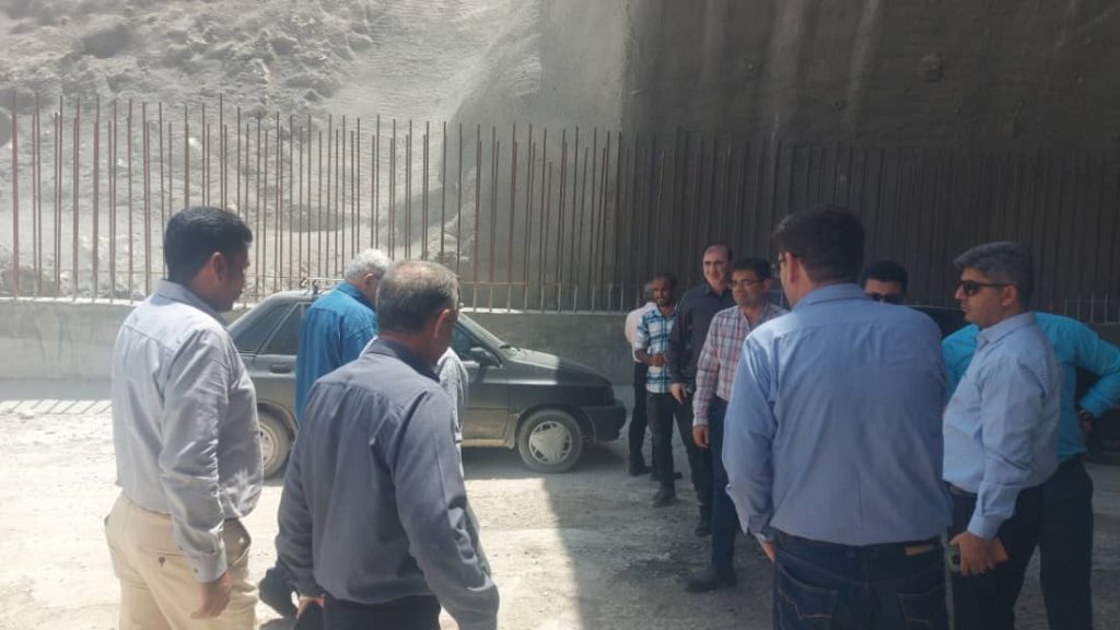 14040313 ToonelPaskhand 04 پیگیری میدانی مصوبات سفر معاونان وزیر راه توسط علاءالدین بروجردی پیگیری میدانی مصوبات سفر معاونان وزیر راه توسط علاءالدین بروجردی
