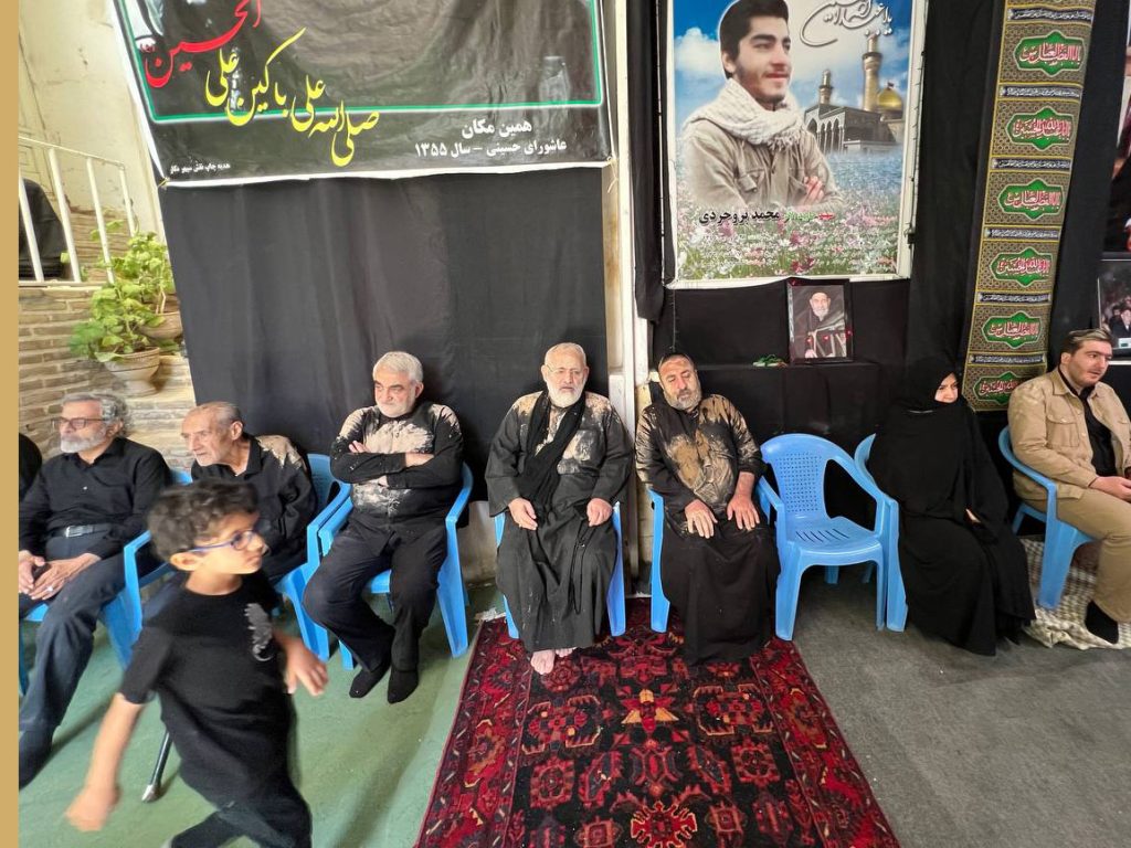14040415 AhouraBoroujerd 01 حضور بروجردی در مراسمهای تاسوعا و عاشورا 1404 شهر بروجرد حضور بروجردی در مراسمهای تاسوعا و عاشورا 1404 شهر بروجرد
