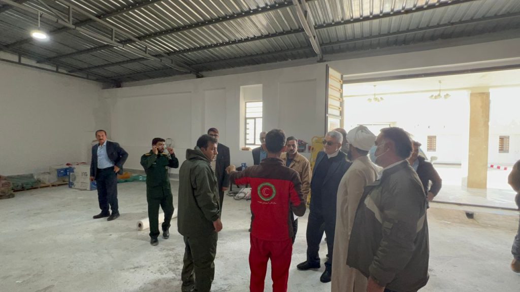 14040926 BeyramSeyl 05HAhmar 06 بازدید فوری بروجردی از مناطق سیلزده بیرم و دستور تجهیز فوری هلالاحمر بازدید فوری بروجردی از مناطق سیلزده بیرم و دستور تجهیز فوری هلالاحمر