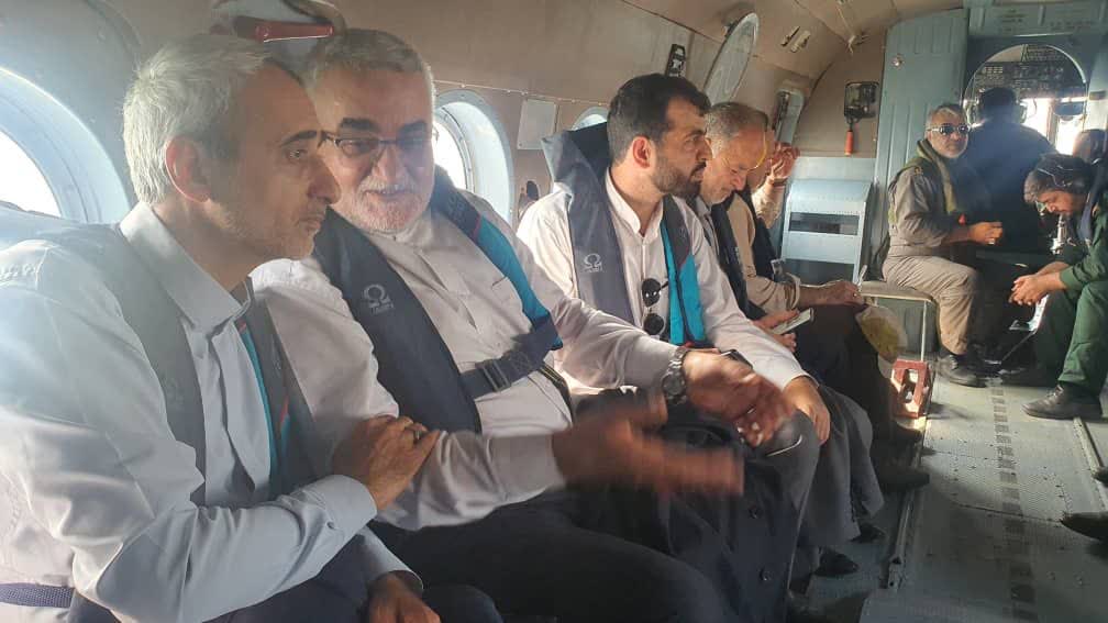 photo14448271498 یادداشتی از “محمد بروجردی” در خصوص حضور میدانی اقتدارآفرین اعضای کمیسیون امنیت ملی مجلس در مناطق استراتژیک کشور یادداشتی از “محمد بروجردی” در خصوص حضور میدانی اقتدارآفرین اعضای کمیسیون امنیت ملی مجلس در مناطق استراتژیک کشور