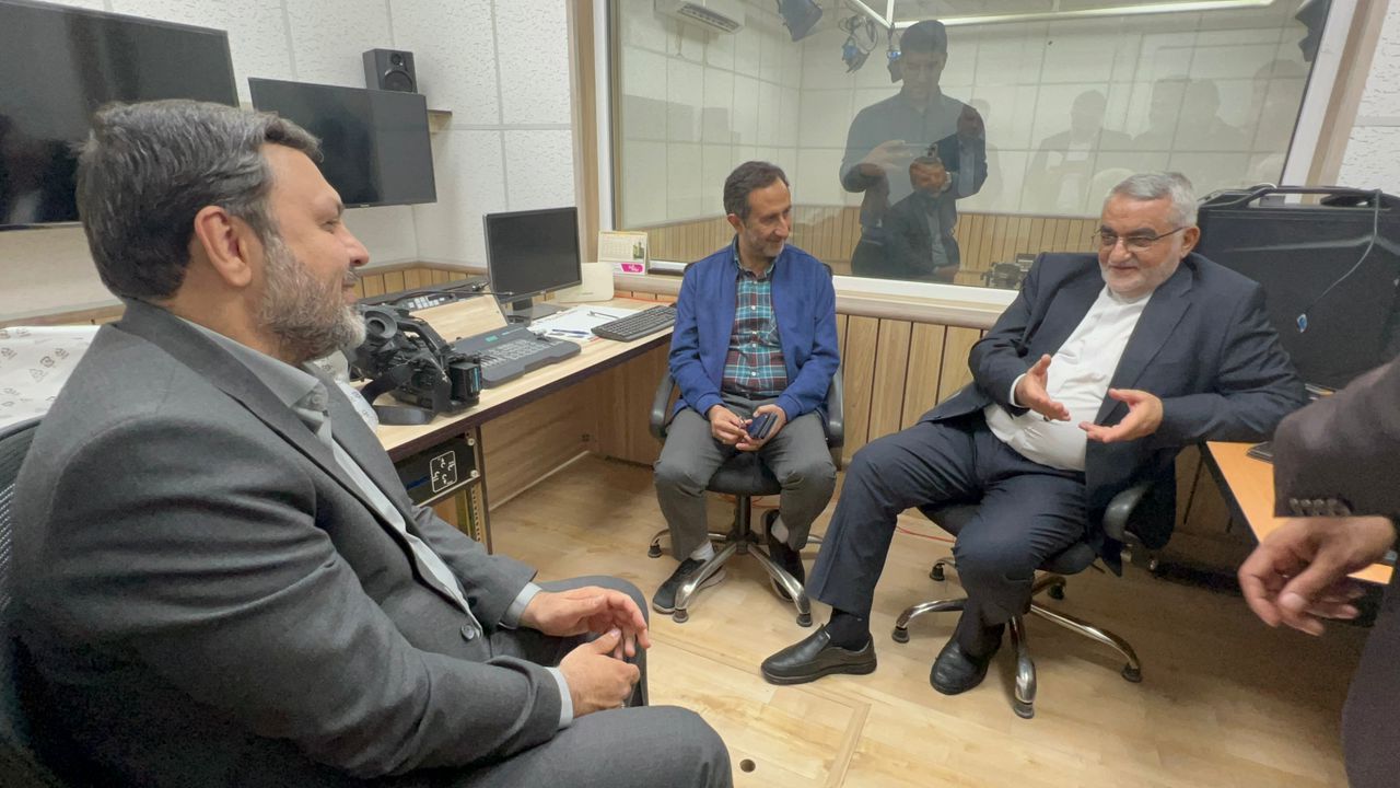 بازدید دکتر رئوف مدیرکل صداوسیمای فارس و علاءالدین بروجردی از ساختمان واحد مرکزی خبر جنوب فارس