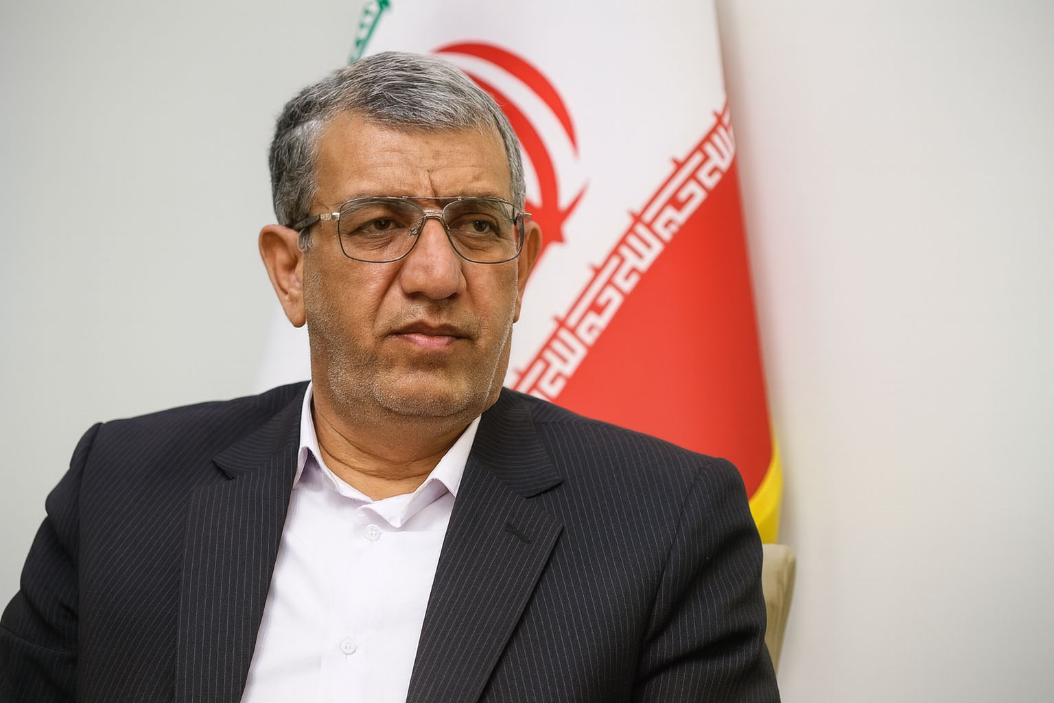 تبریک بروجردی به مهندس فرودی برای عضویت در هیئت مؤسس اتحادیه شهرداری‌های کشور