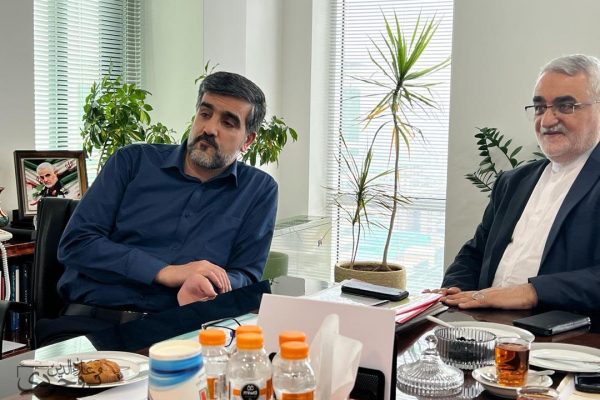 به دعوت علاءالدین بروجردی؛ معاون وزیر راه و شهرسازی به لارستان سفر میکند