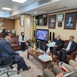 تأمین منابع مالی برای تکمیل بیمارستان جویم؛ دیدار علاءالدین بروجردی با مدیرعامل بانک رفاه