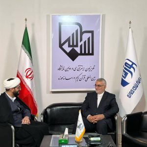 بازدید از غرفه تلویزیون اینترنتی حوزه