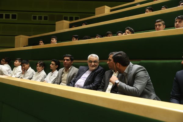 14040202-Majles-02-resize