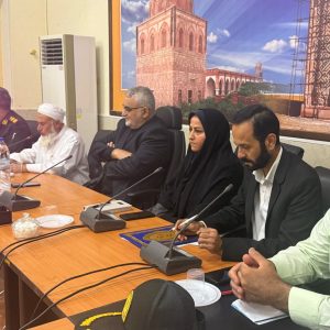 بروجردی در خنج: راه‌اندازی مینی پالایشگاه و نیروگاه خورشیدی در دستور کار است