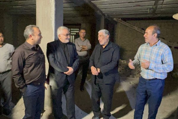 حضور علاءالدین بروجردی در فیروزآباد و بازدید از مسجد تاریخی آیتالله العظمی سید عبدالحسین لاری (مسجد آقایی)