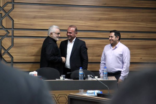 14040522-VarzeshLar-26