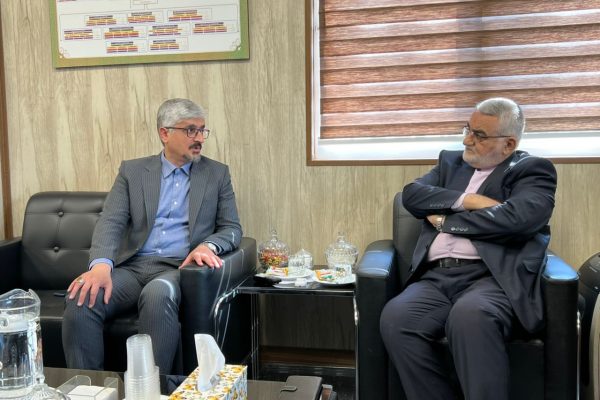 دعوت علاءالدین بروجردی از رئیس جدید جهاد کشاورزی فارس برای بازدید از پروژه بزرگ کشتارگاه صنعتی لارستان و مگاپروژه خرمای مجول بشاگرد