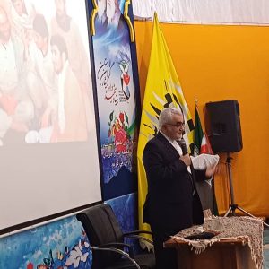 بروجردی در یادواره شهید اسلام‌پناه: جوانان یمنی آمریکا را به زانو درآوردند/ افتتاح پروژه‌ها در لارستان تا دهه فجر