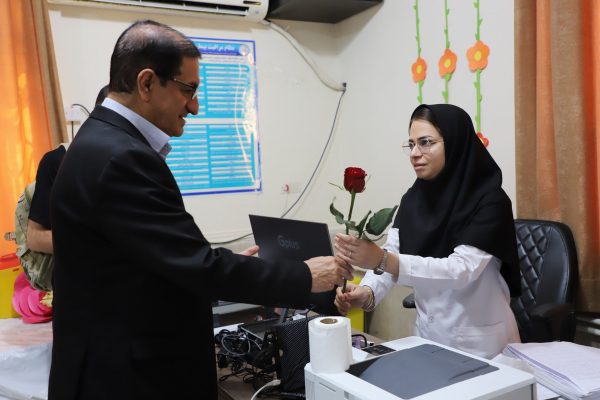 تقدیر فرستادگان بروجردی از پرستاران گراشی به مناسبت روز پرستار