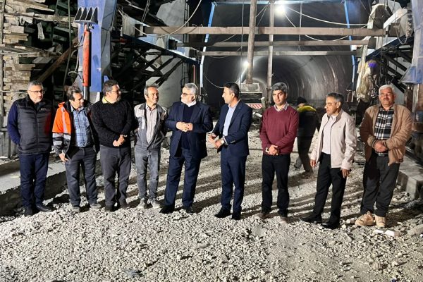 14040922-ToonelVahdat-01