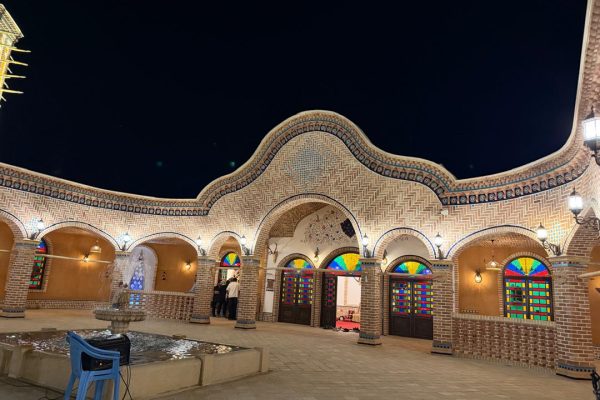 14050603-EmaratMadar-04